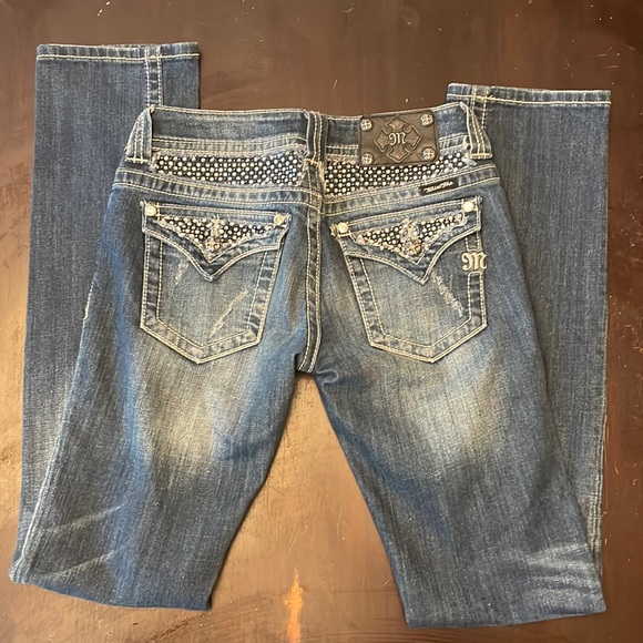 Miss Me Denim - Miss Me distressed straight jeans